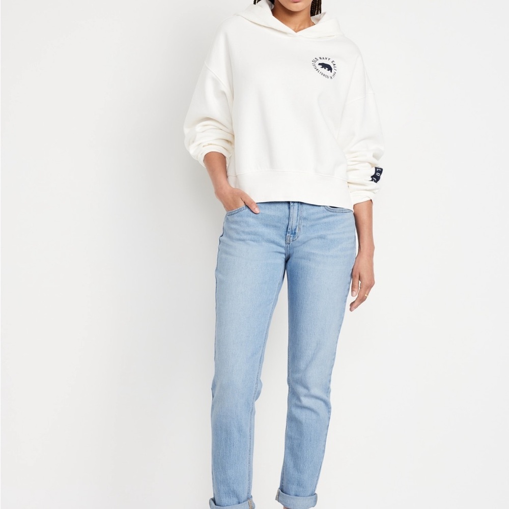 Old Navy Wow Mid-Rise Boyfriend Jean, light wash, size 12
